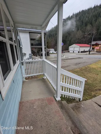 $330,000 | 402 Main Street, Wardner, ID 83837