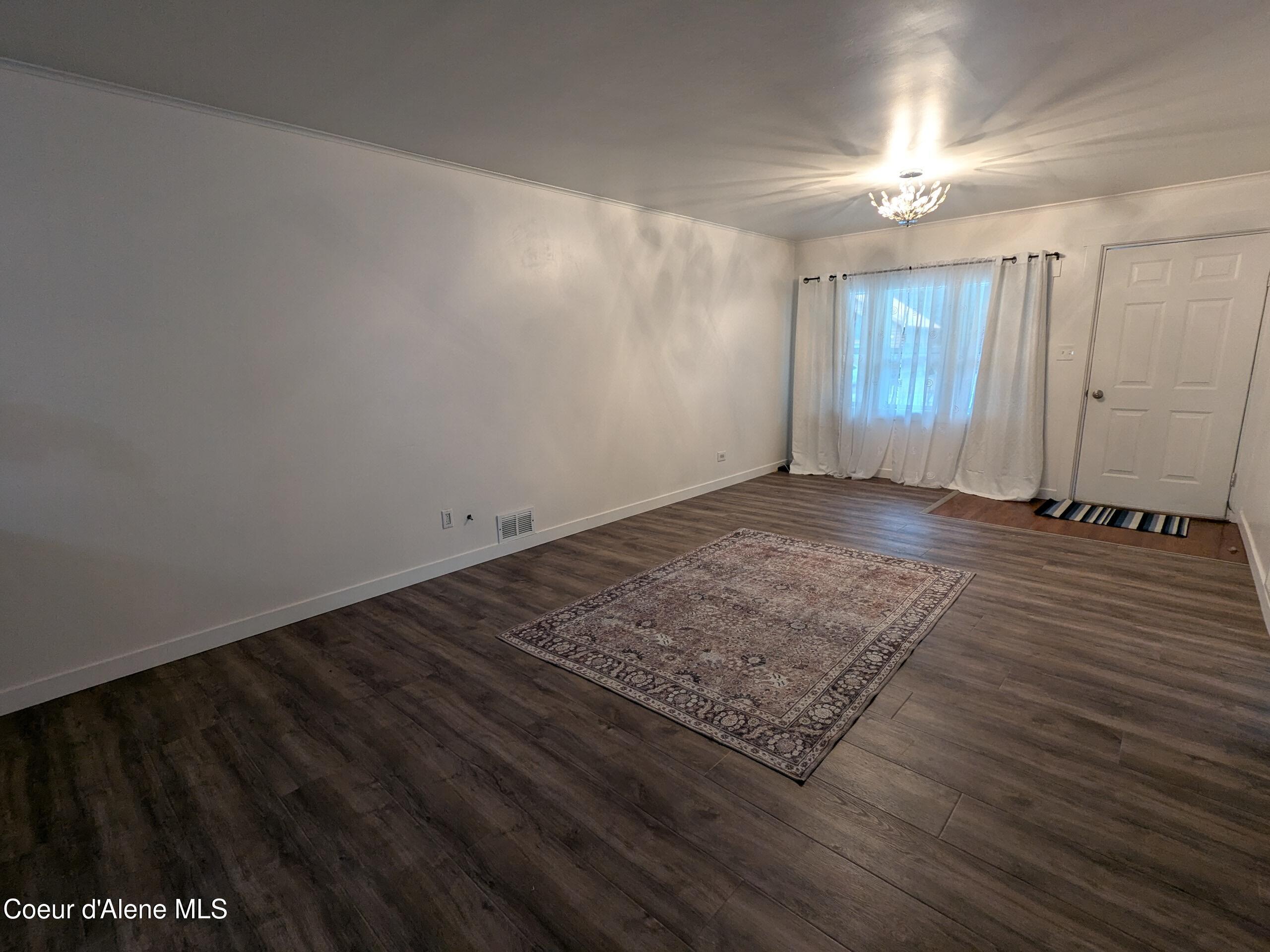 402 Main Street Wardner, ID 83837 - Photo 7 of 32 Living Room From Kitchen
