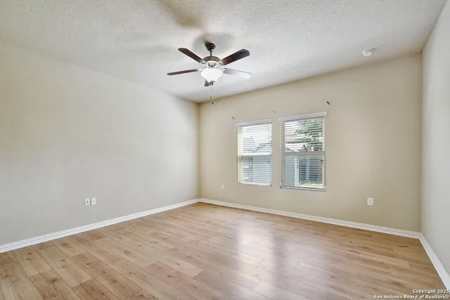 $2,225 | 7102 Magnolia Bluff, San Antonio, TX 78218