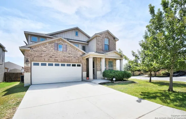 $2,225 | 7102 Magnolia Bluff, San Antonio, TX 78218