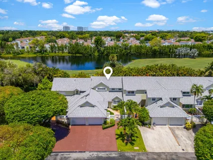 $749,999 | 4825 Northwest 98th Place, Doral, FL 33178
