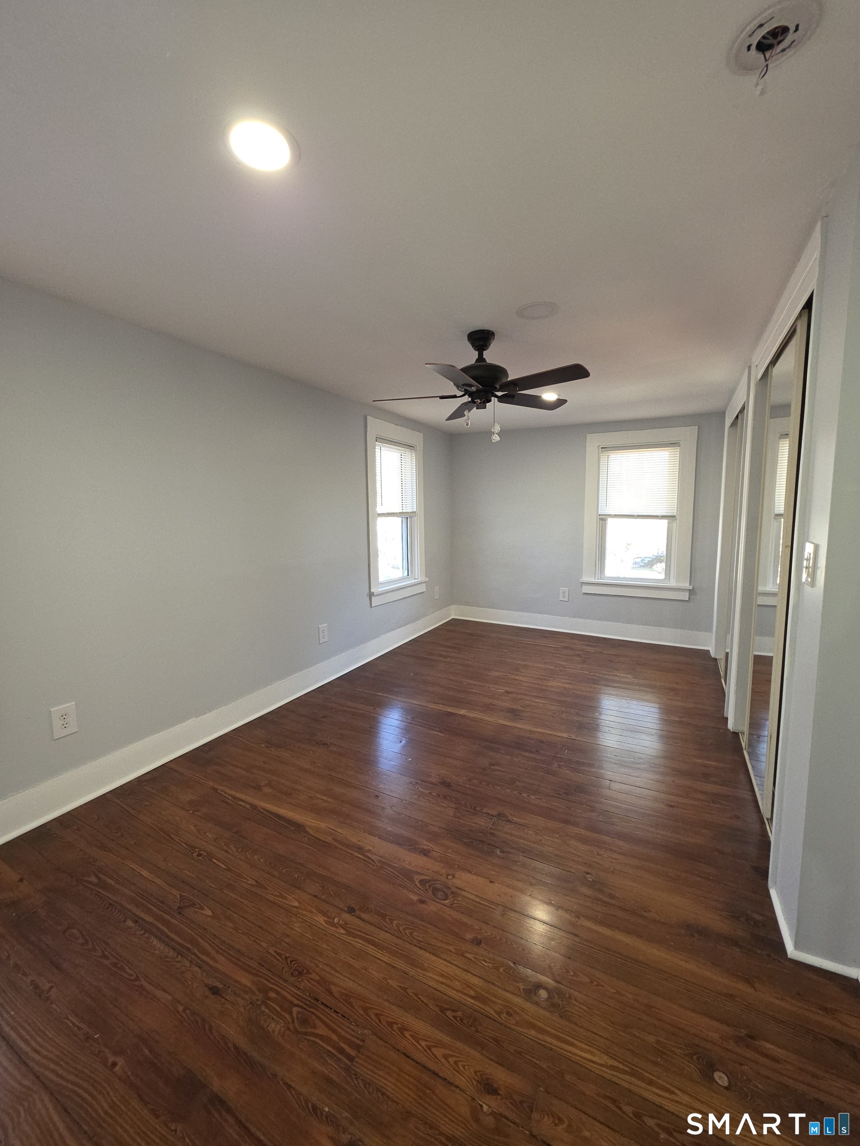 340 Hicks Avenue Meriden, CT 06451 - Photo 14 of 25