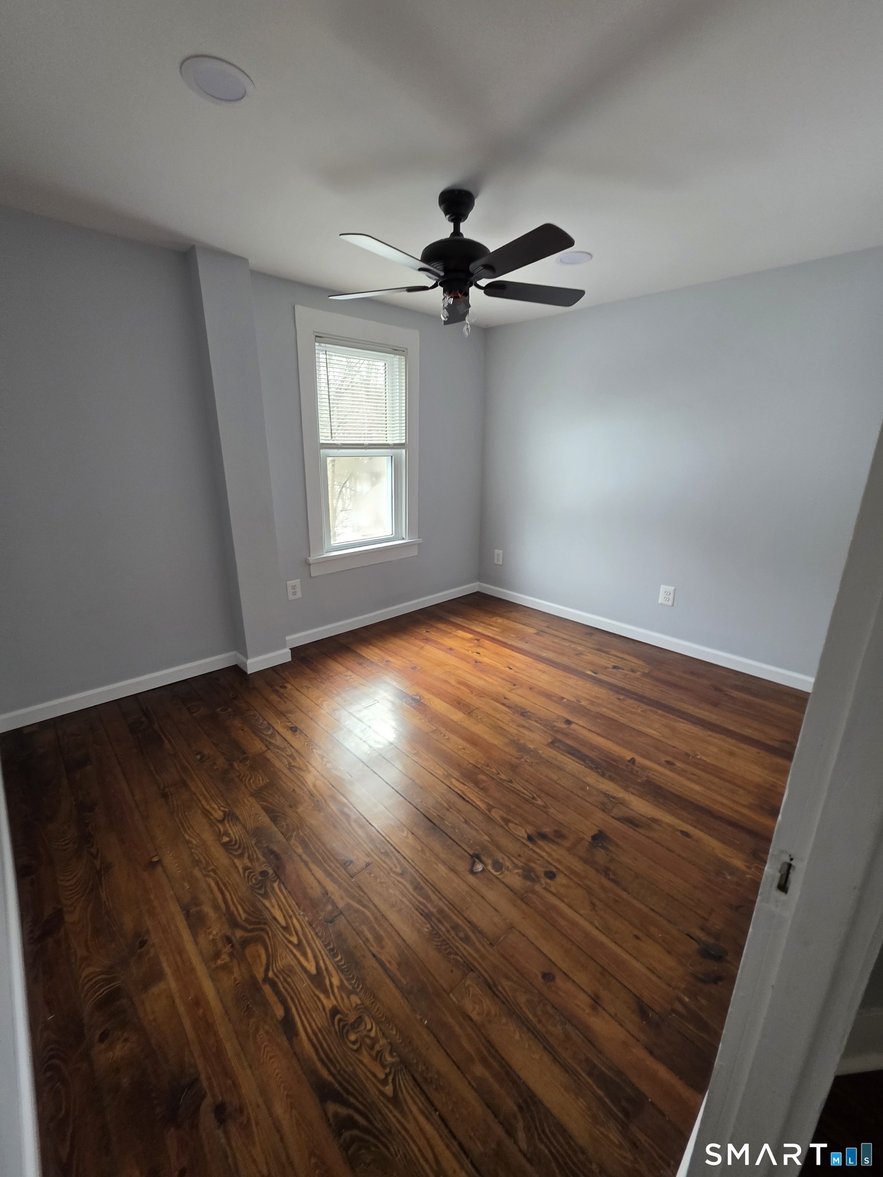 340 Hicks Avenue Meriden, CT 06451 - Photo 18 of 25