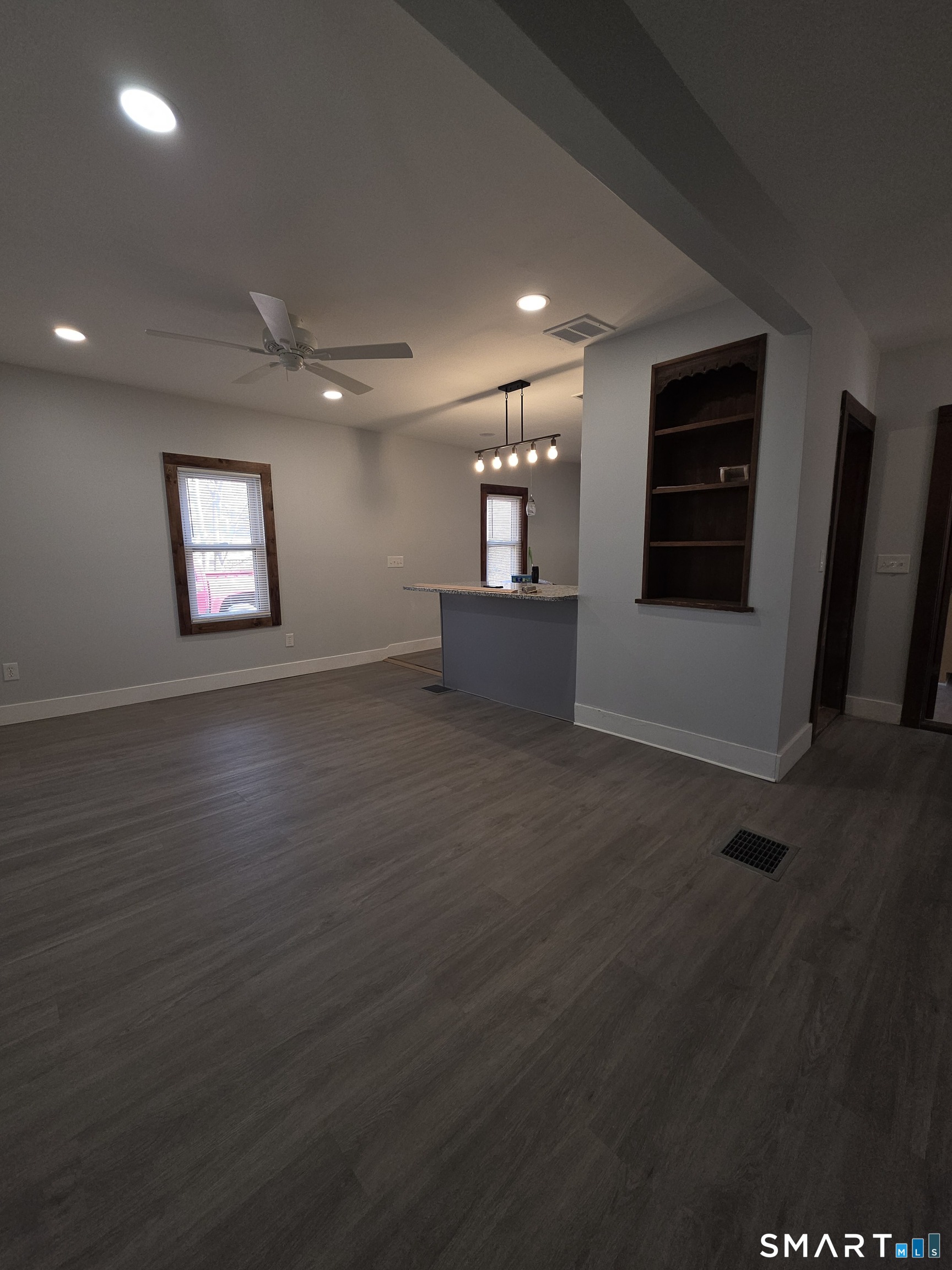 340 Hicks Avenue Meriden, CT 06451 - Photo 3 of 25