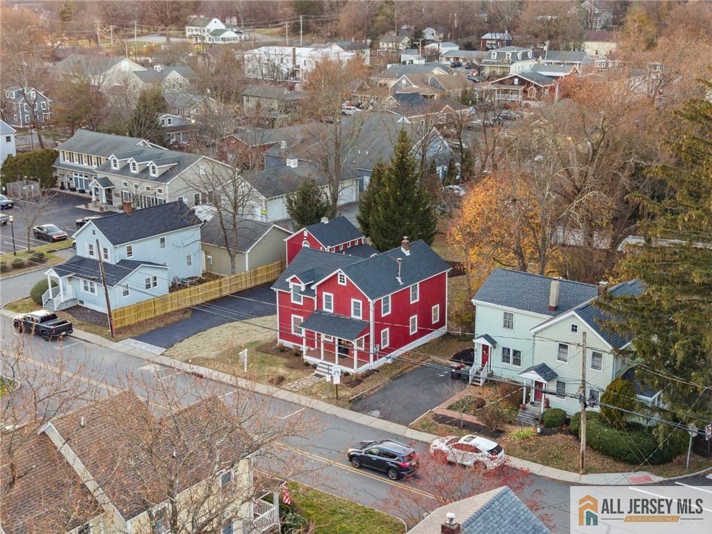 143 Maple Avenue Chester, NJ 07930 - Photo 5 of 52