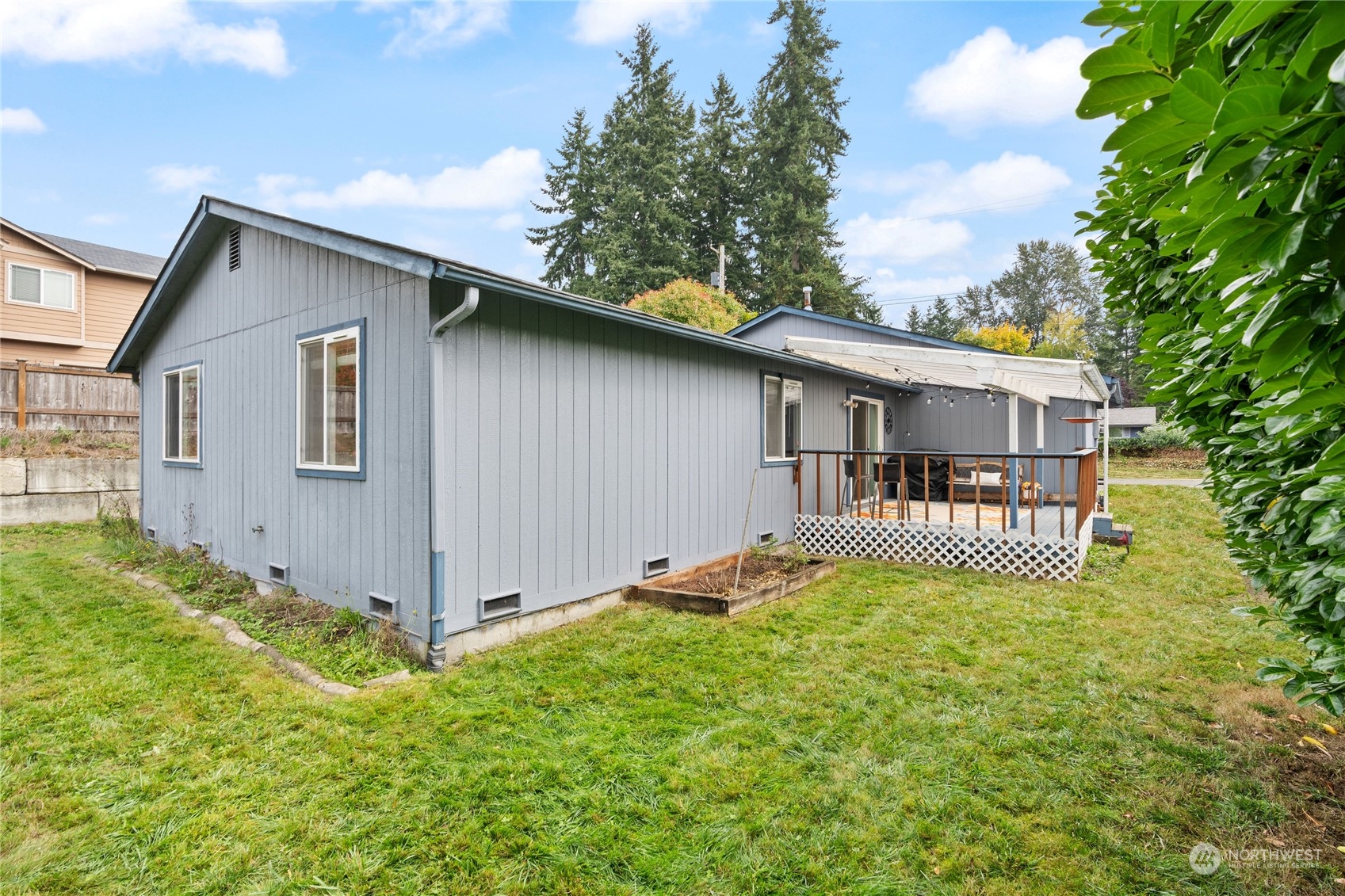 10128 Montana Road Everett, WA 98204 - Photo 27 of 30 Gallery Image 27
