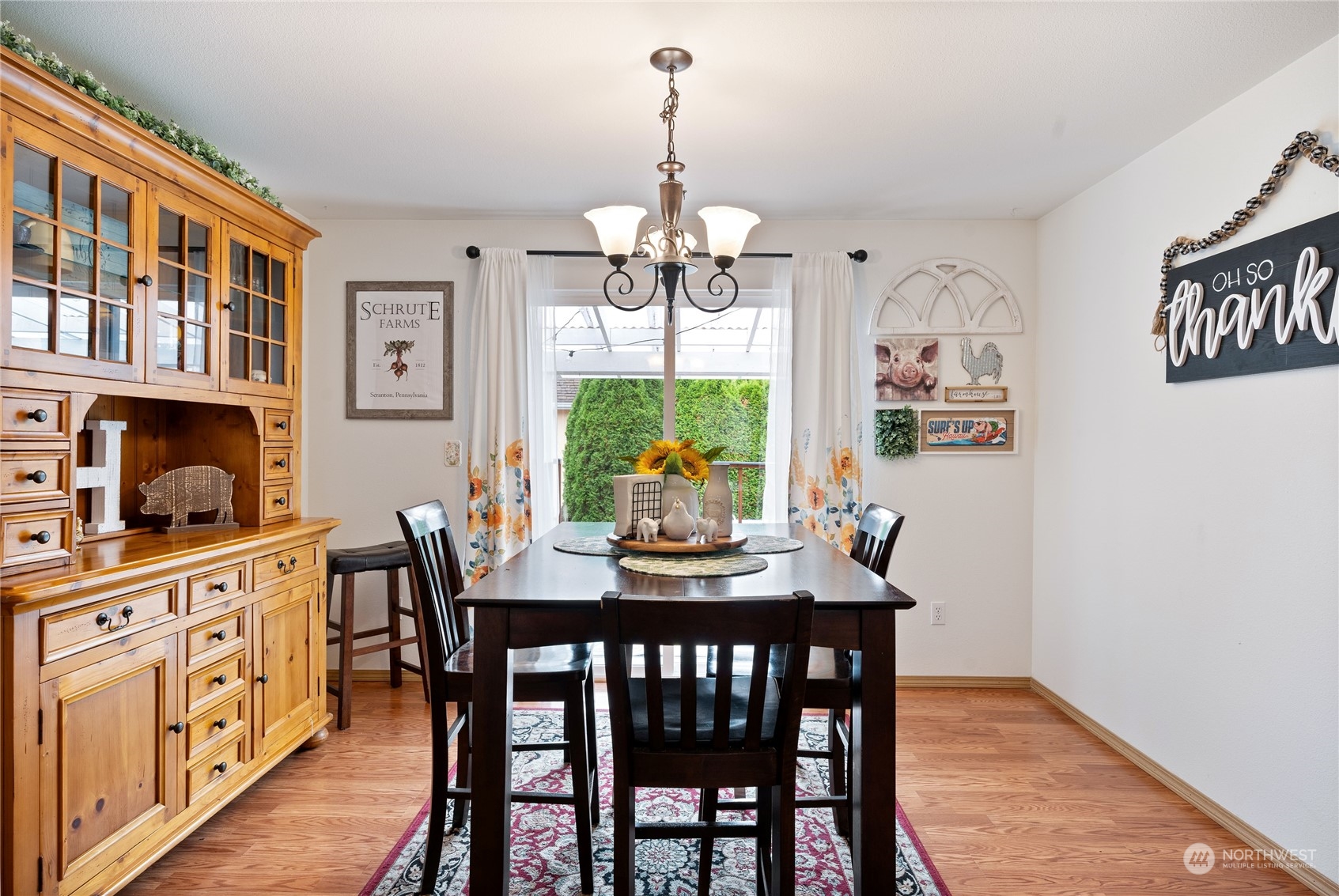 10128 Montana Road Everett, WA 98204 - Photo 6 of 30 Gallery Image 6