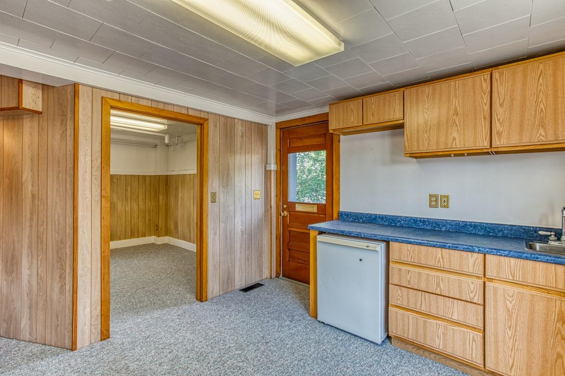 211 Ocean Point Road East Boothbay, ME 04544 - Photo 13 of 23 13