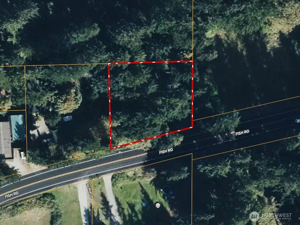 5860 Fish Road Freeland, WA 98249 - Photo 19 of 23 Gallery Image 19