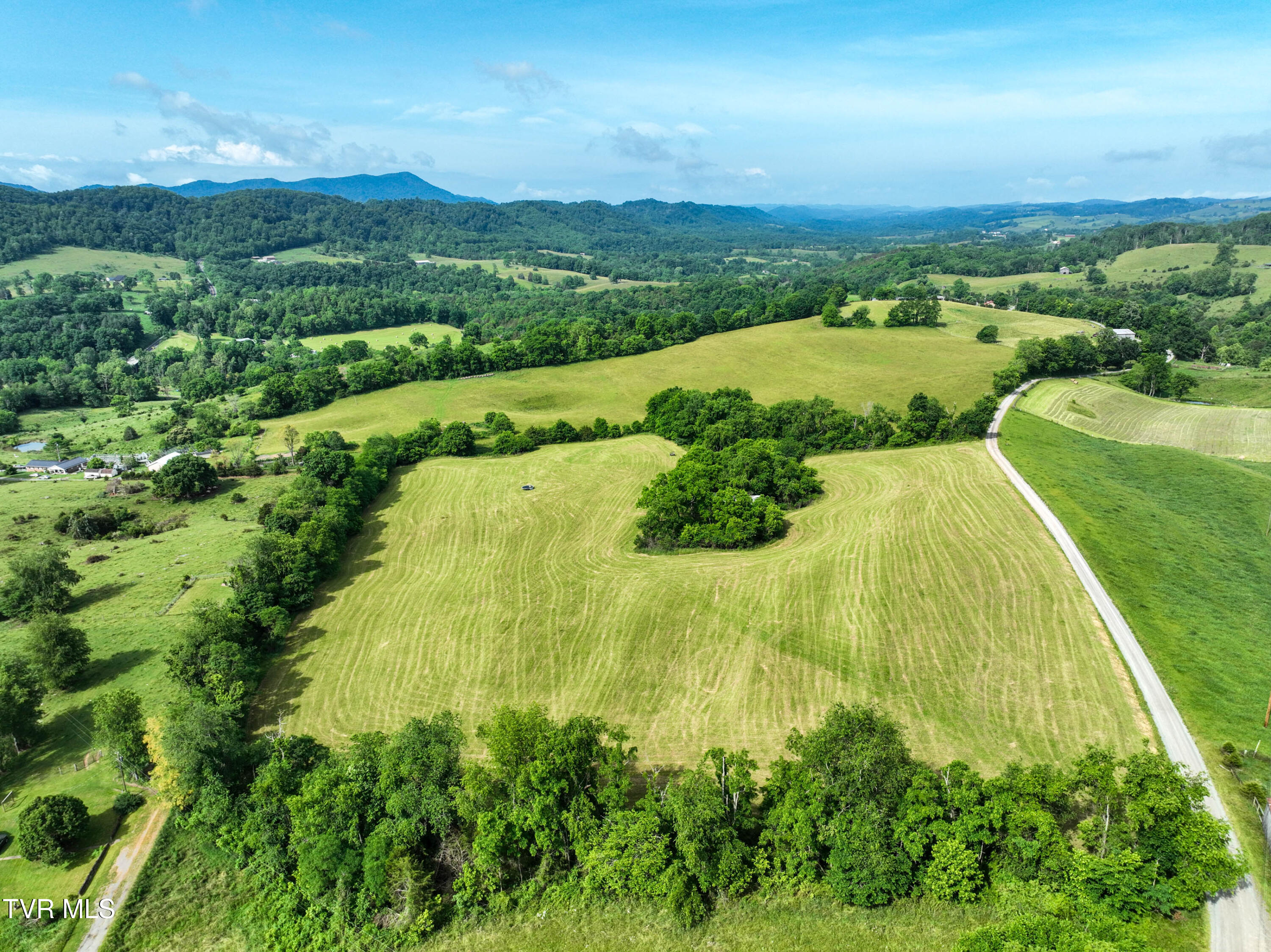 Lot 4 Wayside Meadows Road, Unit 4 Nickelsville, VA 24271 - Photo 40 of 40 Wayside Meadows Rd Drone GLOV-2