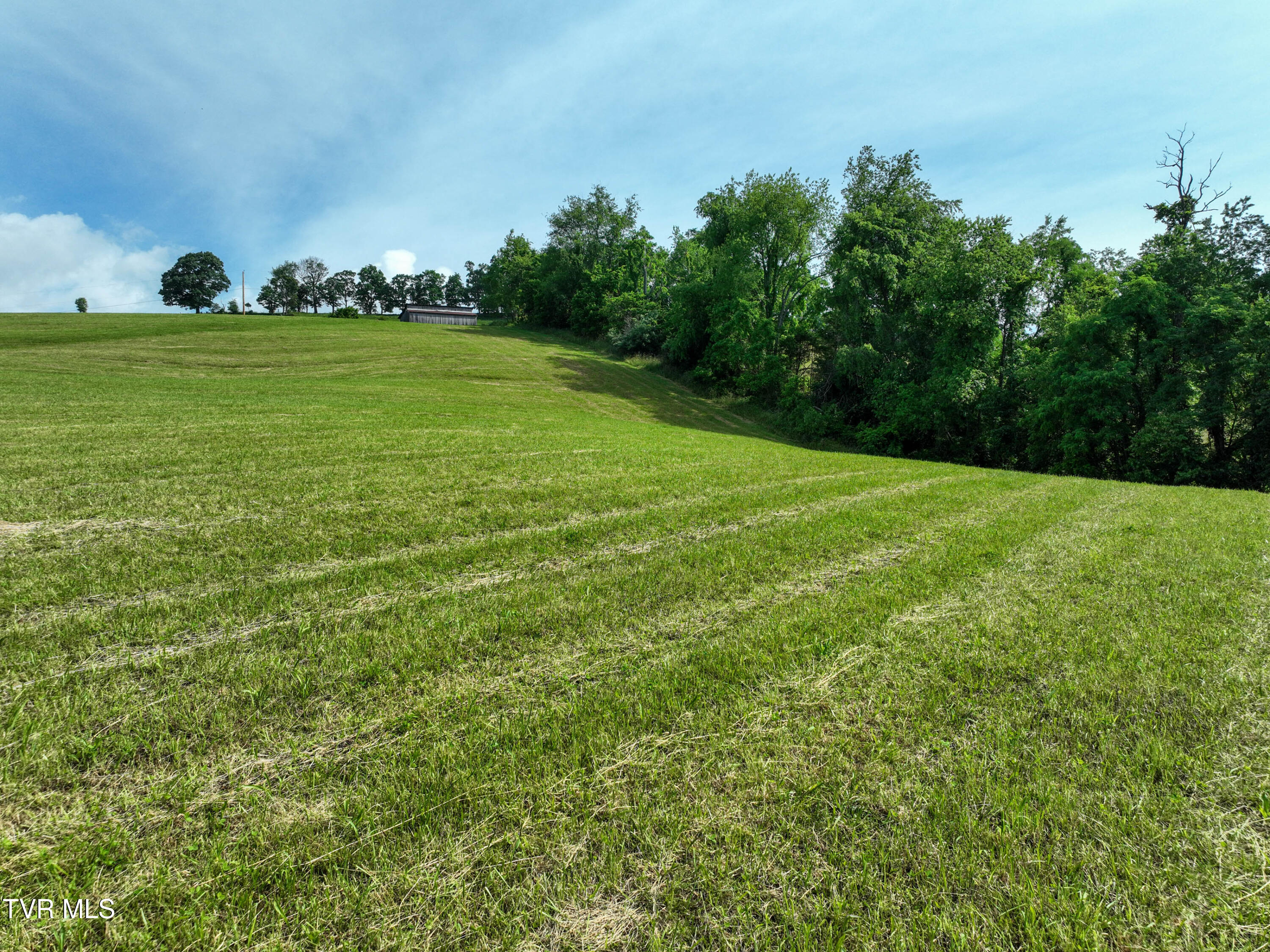 Lot 4 Wayside Meadows Road, Unit 4 Nickelsville, VA 24271 - Photo 9 of 40 Wayside Meadows Rd Drone GLOV-34