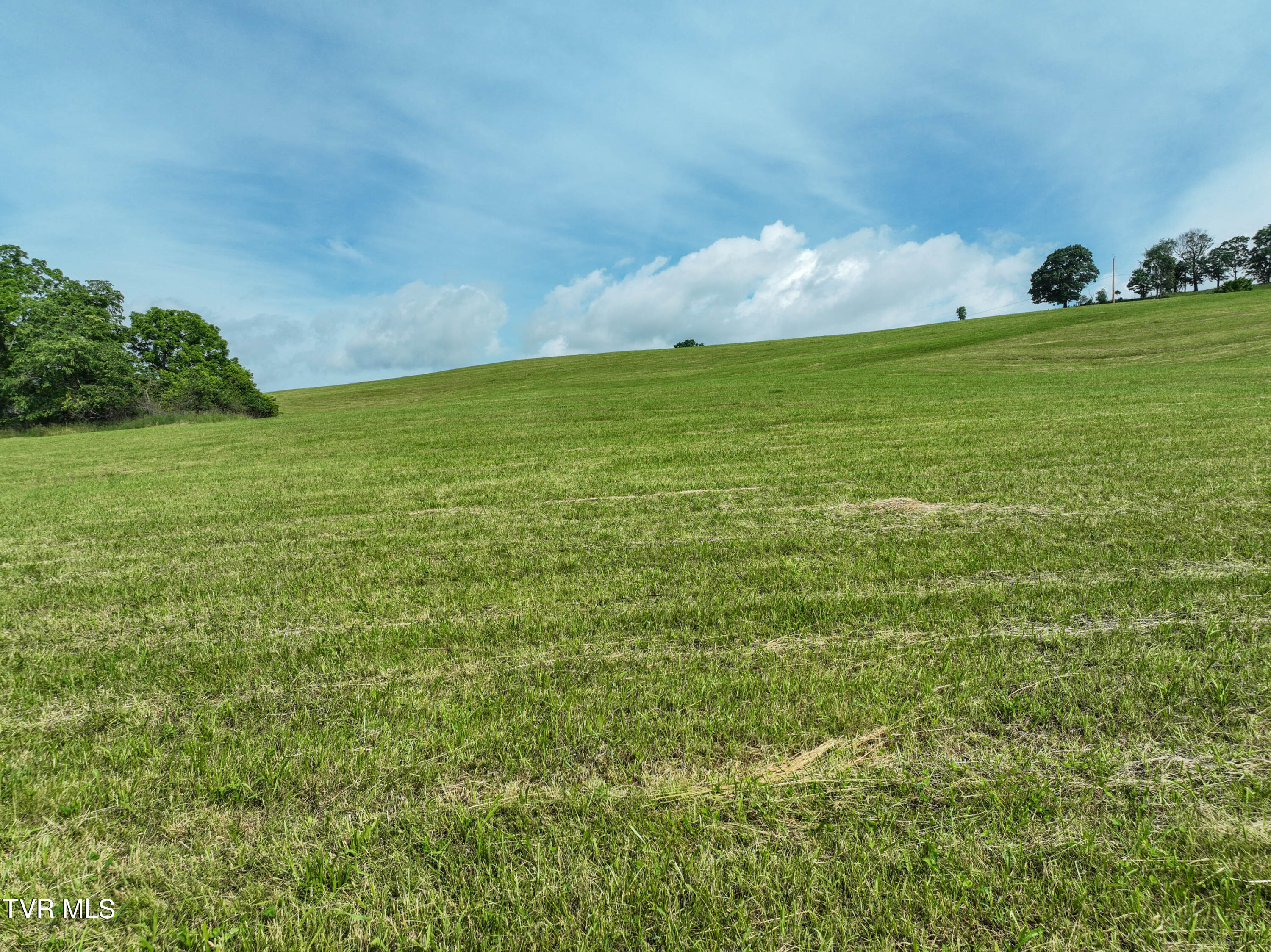 Lot 4 Wayside Meadows Road, Unit 4 Nickelsville, VA 24271 - Photo 10 of 40 Wayside Meadows Rd Drone GLOV-33