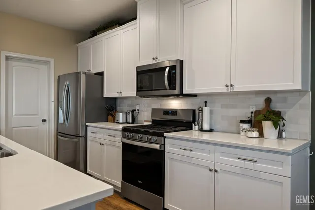 $594,000 | Undisclosed Address, Bakersfield, CA 93314