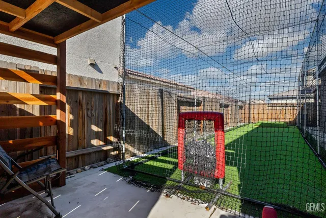 $594,000 | Undisclosed Address, Bakersfield, CA 93314