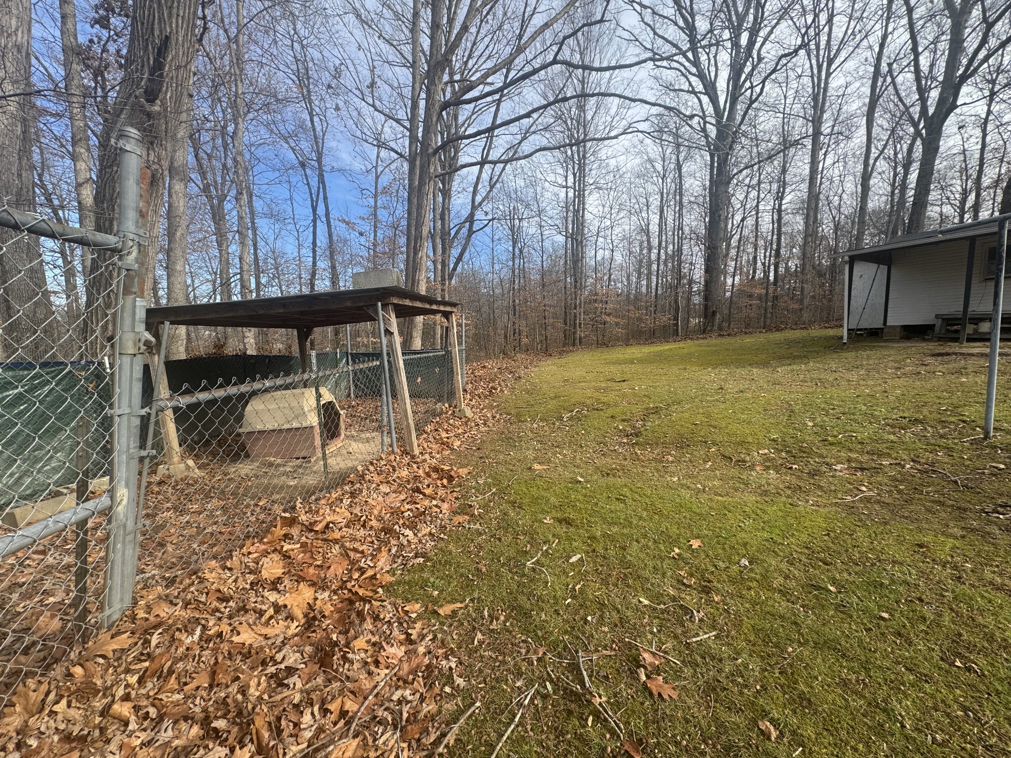 934 Jordan Circle White Bluff, TN 37187 - Photo 18 of 24 a backyard of a house with table and chairs