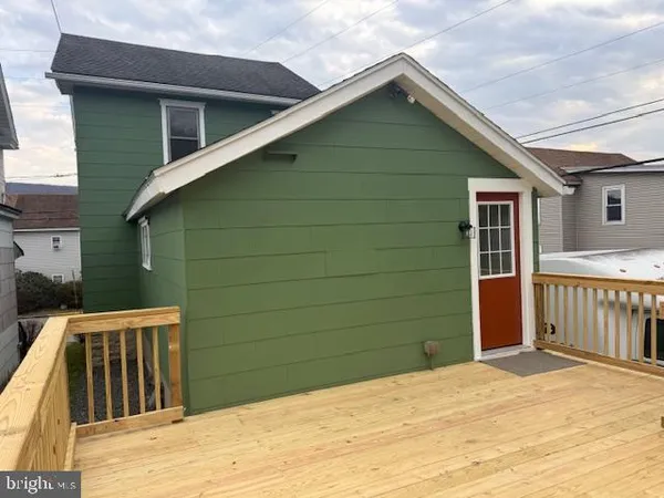 a backyard of a house