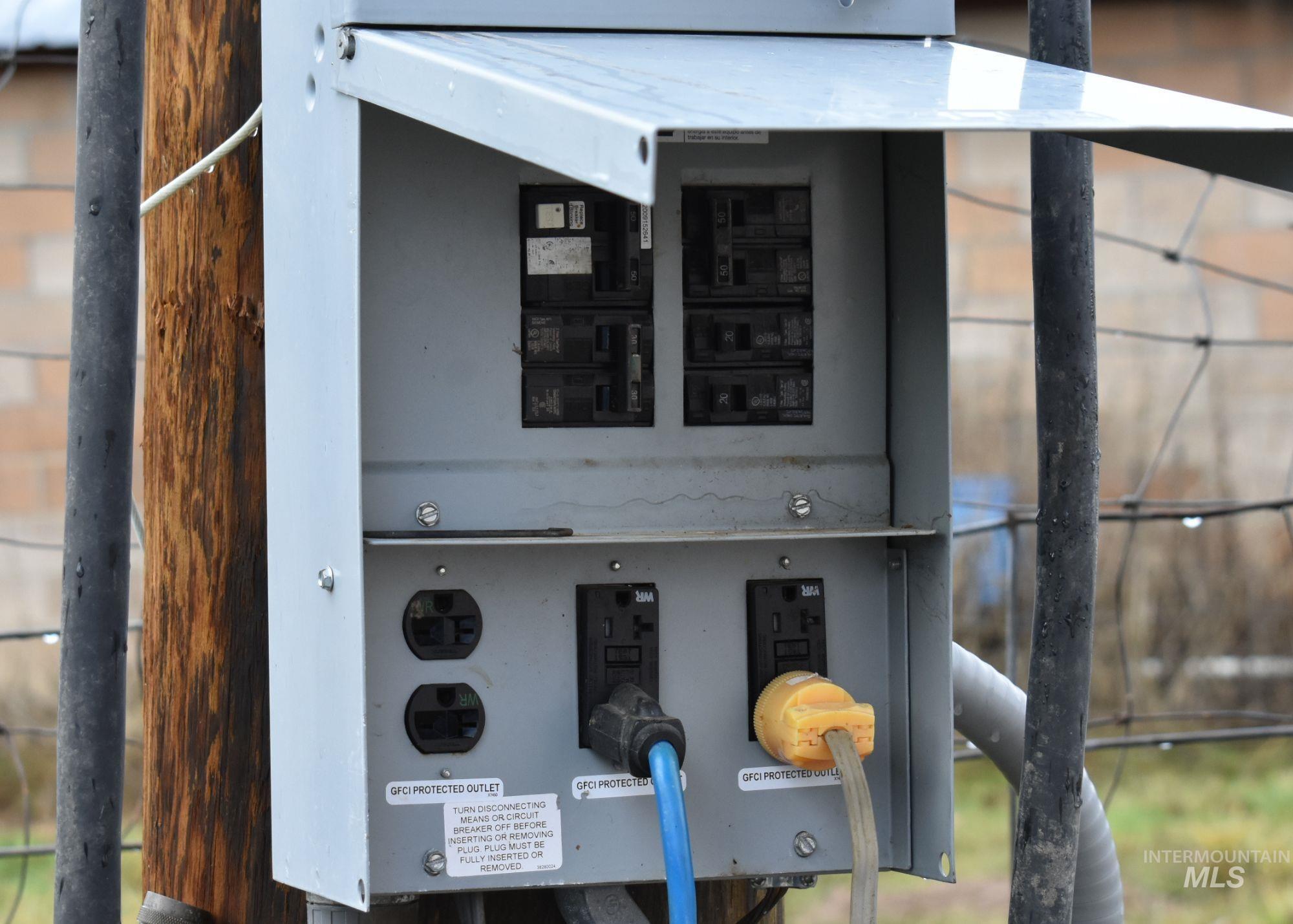 2412 South Mill Road Emmett, ID 83617 - Photo 7 of 18