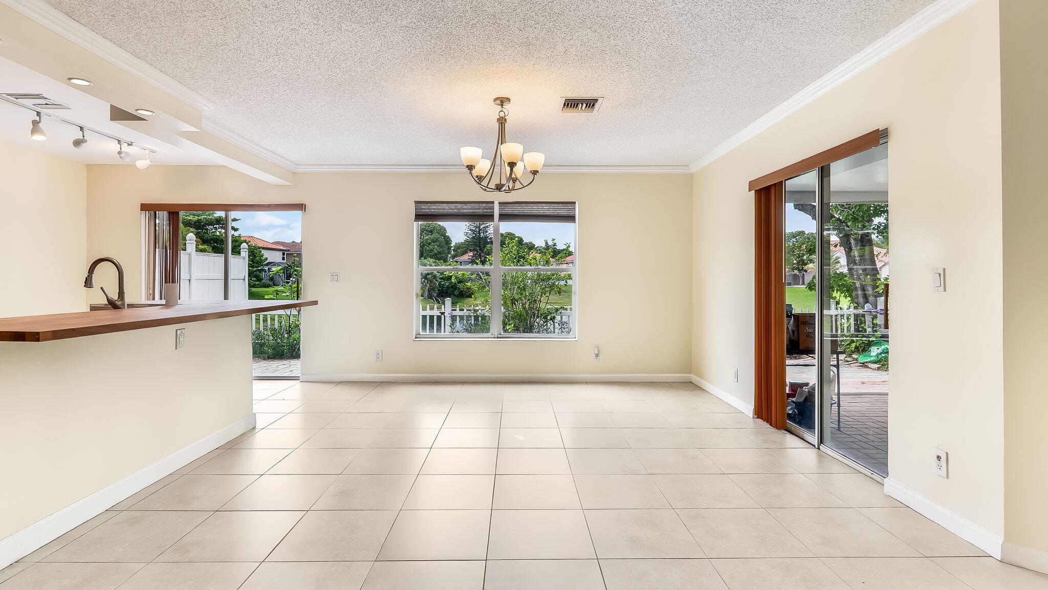 23329 Treeline Drive Boca Raton, FL 33428 - Photo 22 of 60 18-web-or-mls-DSC09477