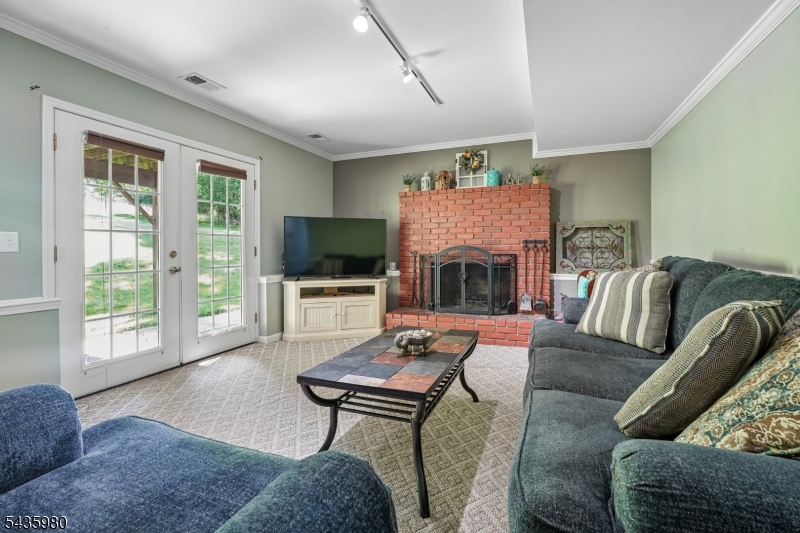 16 Old Mountain Road Lebanon, NJ 08833 - Photo 27 of 46