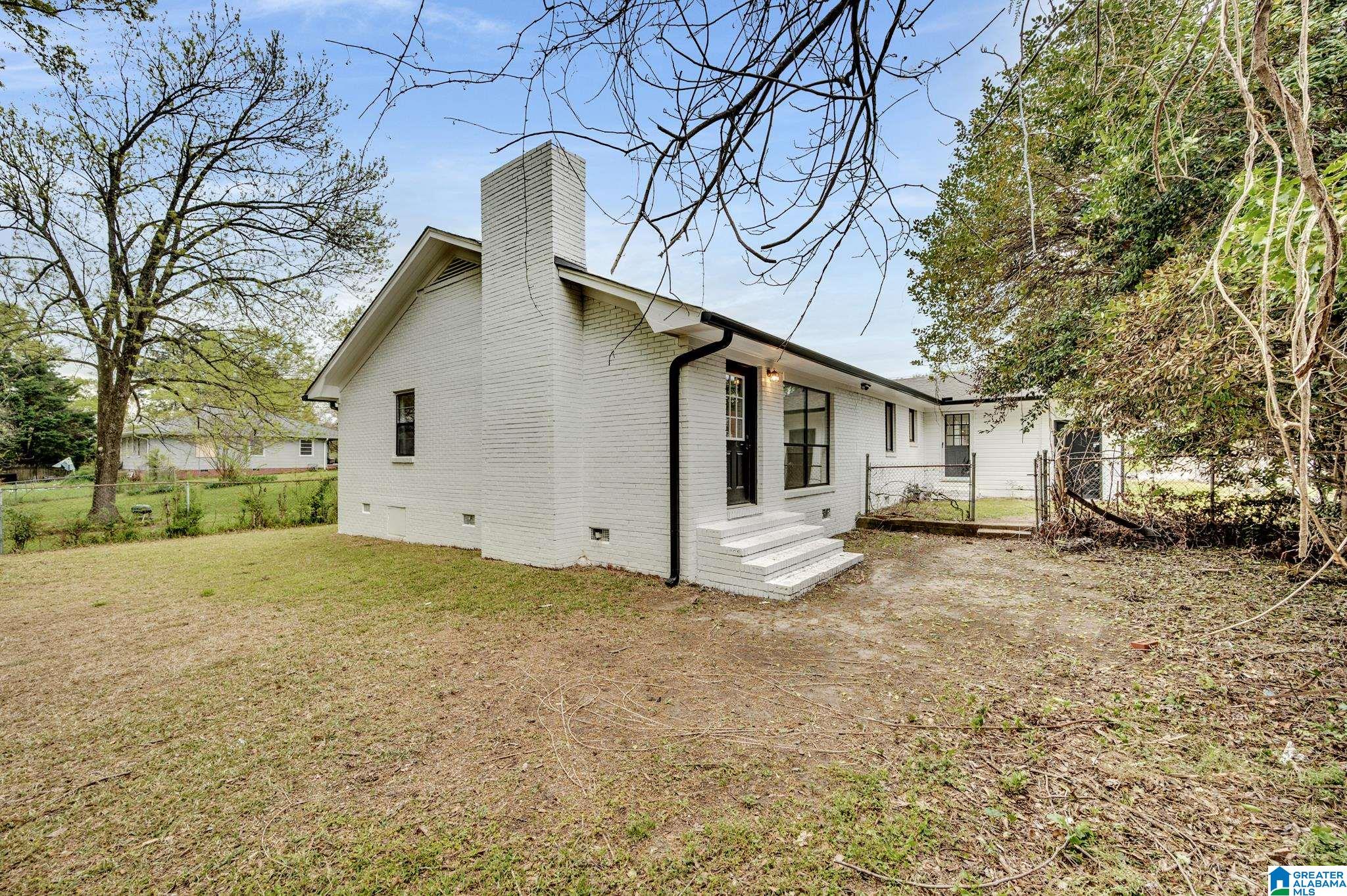 203 Martha Street Clanton, AL 35045 - Photo 7 of 36