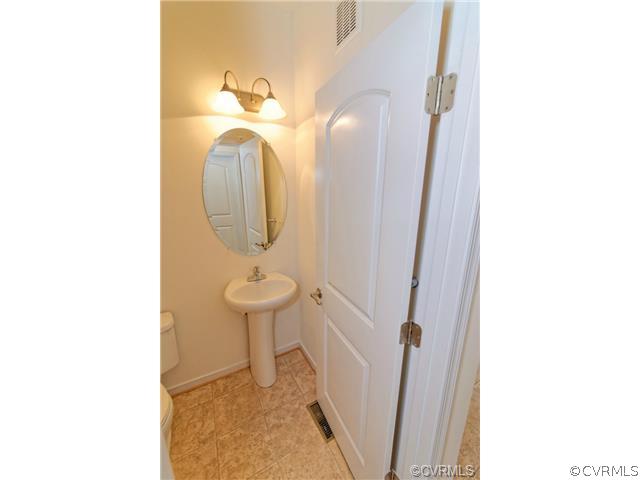 3200 Rimswell Court Midlothian, VA 23112 - Photo 10 of 18 Gallery Image 10