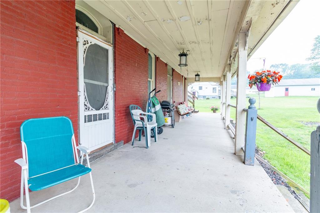 415 Old Rte 19 New Castle, PA 16101 - Photo 2 of 43 Gallery Image 2