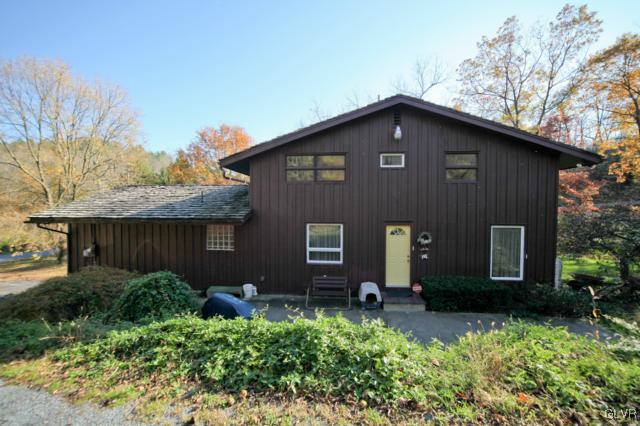6655 Farrier Road Orefield, PA 18069 - Photo 4 of 32 Gallery Image 4