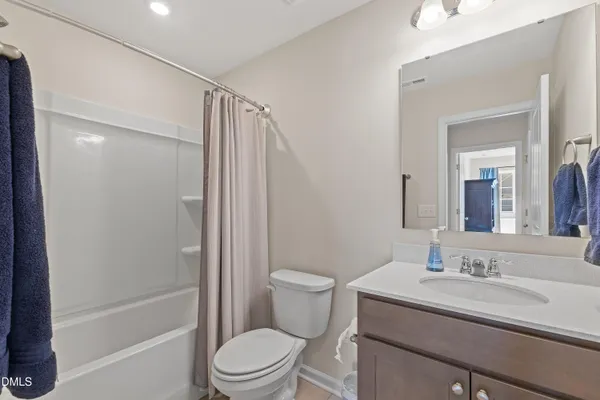 $2,400 | 1004 Everglades Way, Durham, NC 27713