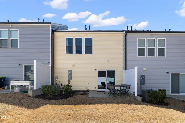 $2,400 | 1004 Everglades Way, Durham, NC 27713