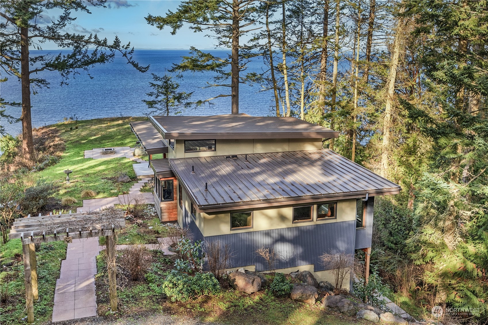 560 Raven Road Port Townsend, WA 98368 - Photo 4 of 38 Gallery Image 4