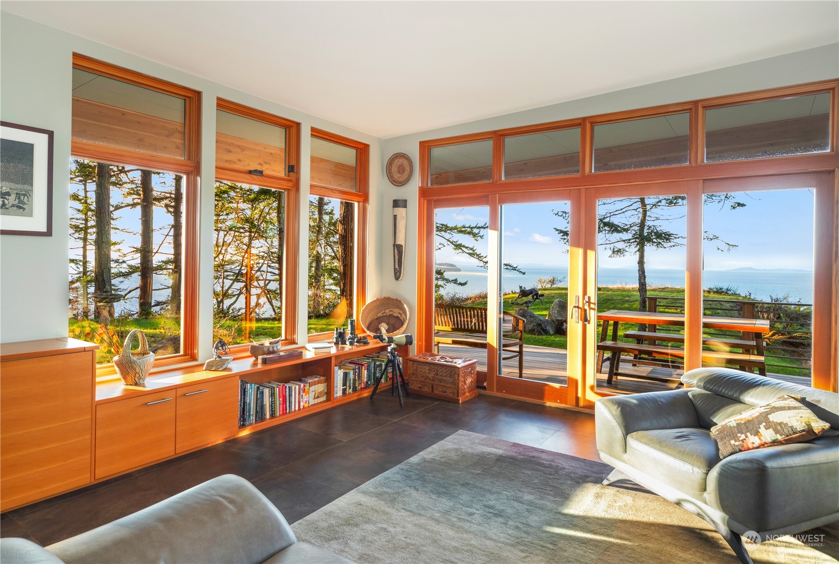 560 Raven Road Port Townsend, WA 98368 - Photo 8 of 38 Gallery Image 8