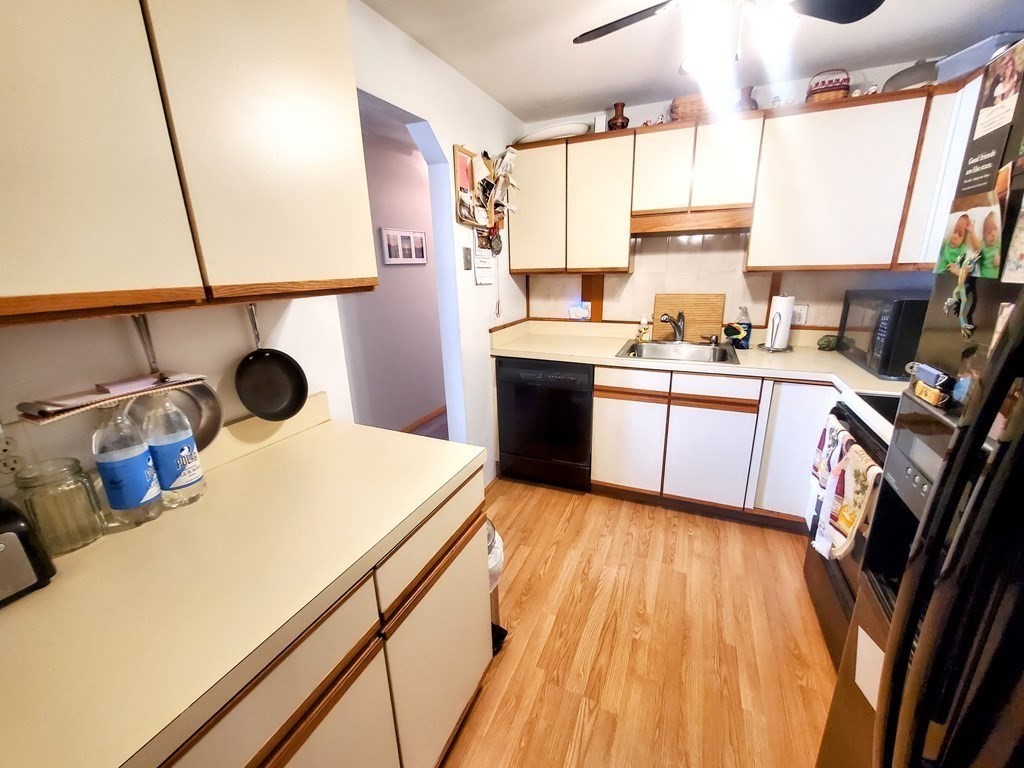 7 A Gibbs Street, Unit 11 Worcester, MA 01607 - Photo 6 of 14