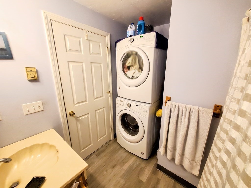 7 A Gibbs Street, Unit 11 Worcester, MA 01607 - Photo 8 of 14