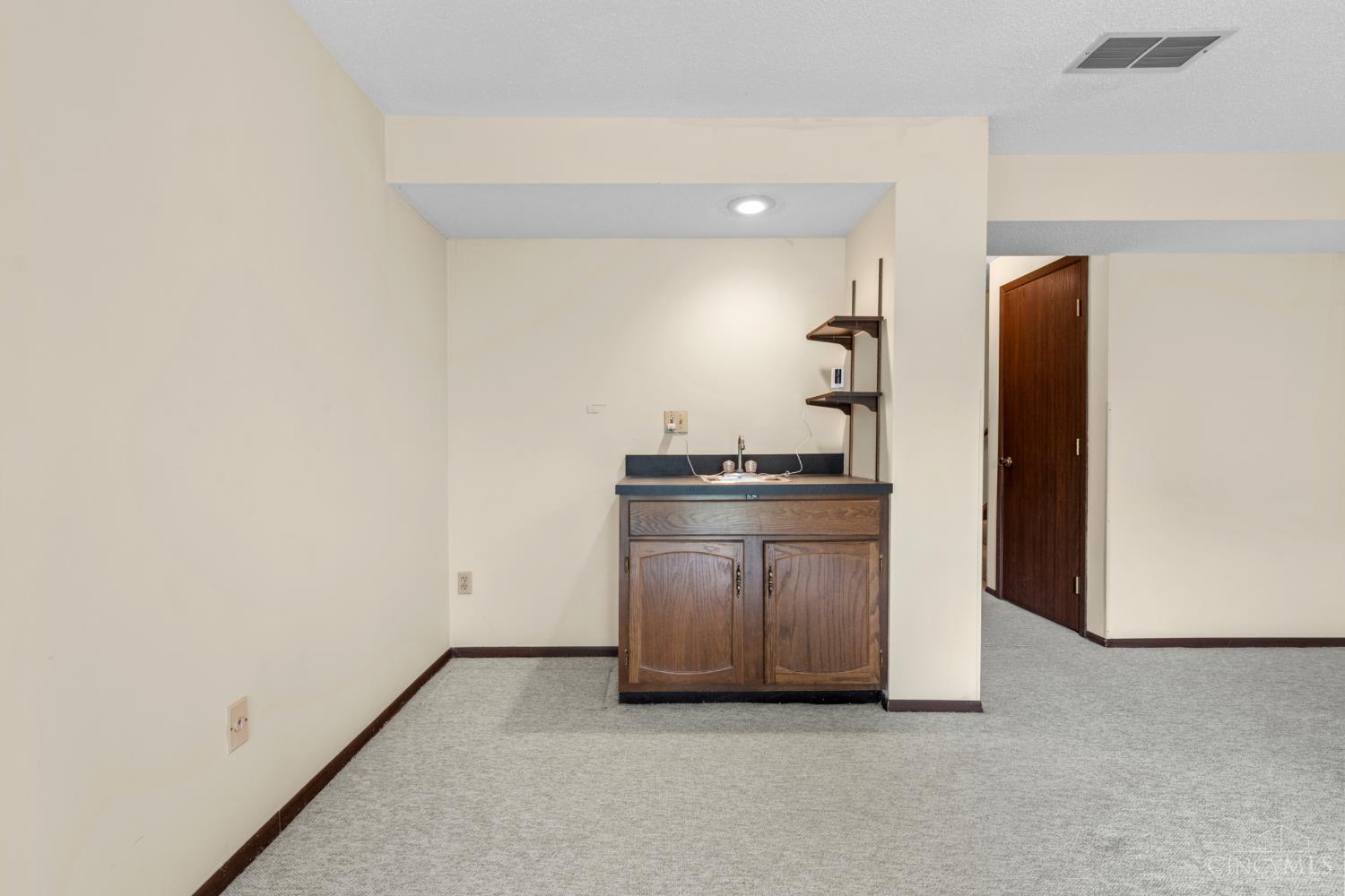 3313 North Bend Road, Unit F Cincinnati, OH 45239 - Photo 37 of 53