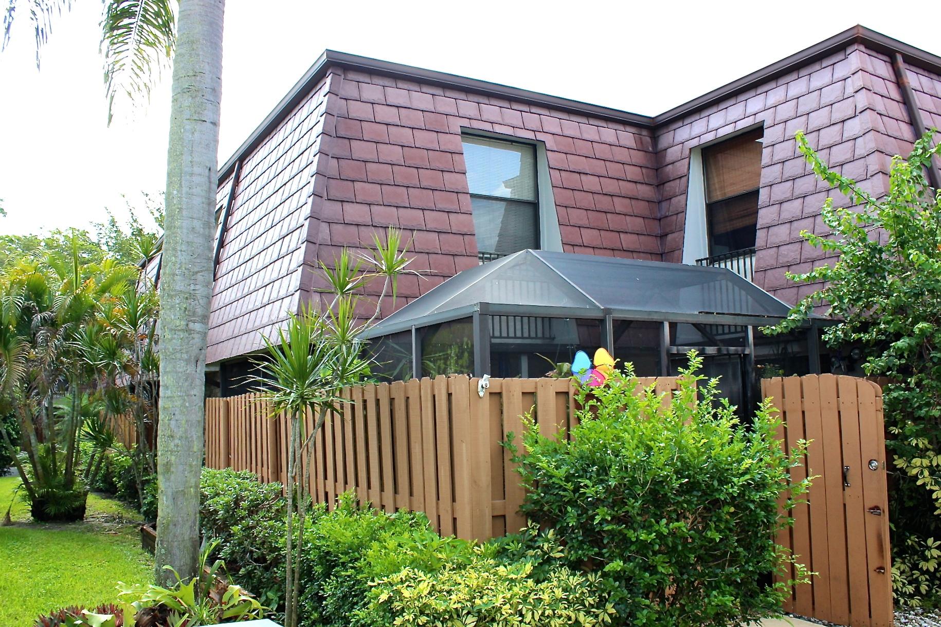 7744 Courtyard Run West Boca Raton, FL 33433 - Photo 2 of 22 EXTERIOR FRONT