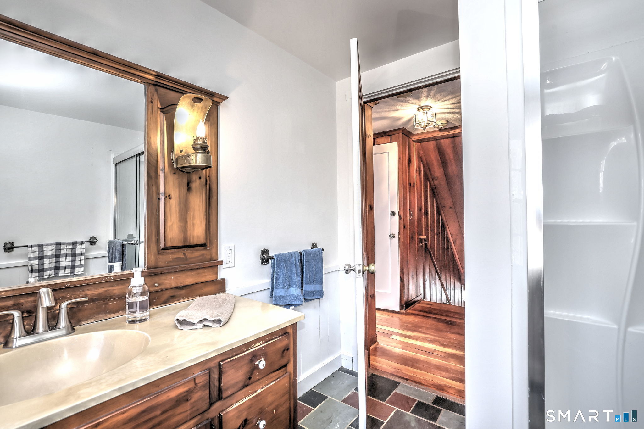 3 Wheeler Drive Trumbull, CT 06611 - Photo 13 of 32