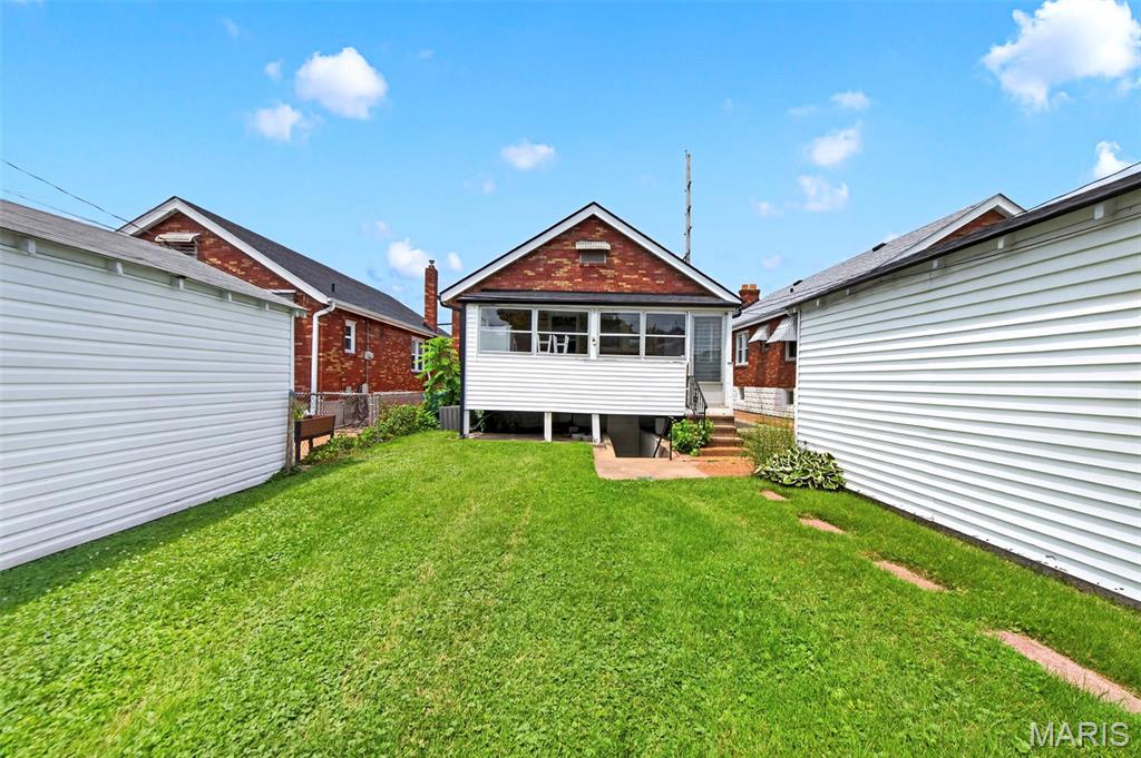 9322 MacKenzie Road Affton, MO 63123 - Photo 33 of 35 Gallery Image 33