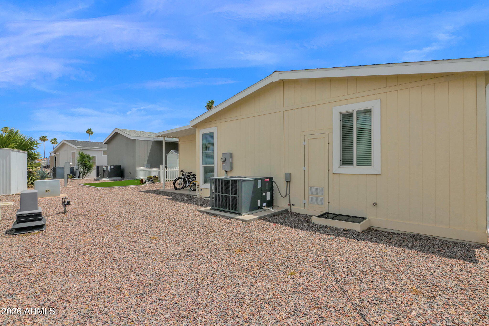 3300 East Broadway Road, Unit 252 Mesa, AZ 85204 - Photo 35 of 35 a view of a house with backyard and sitting area