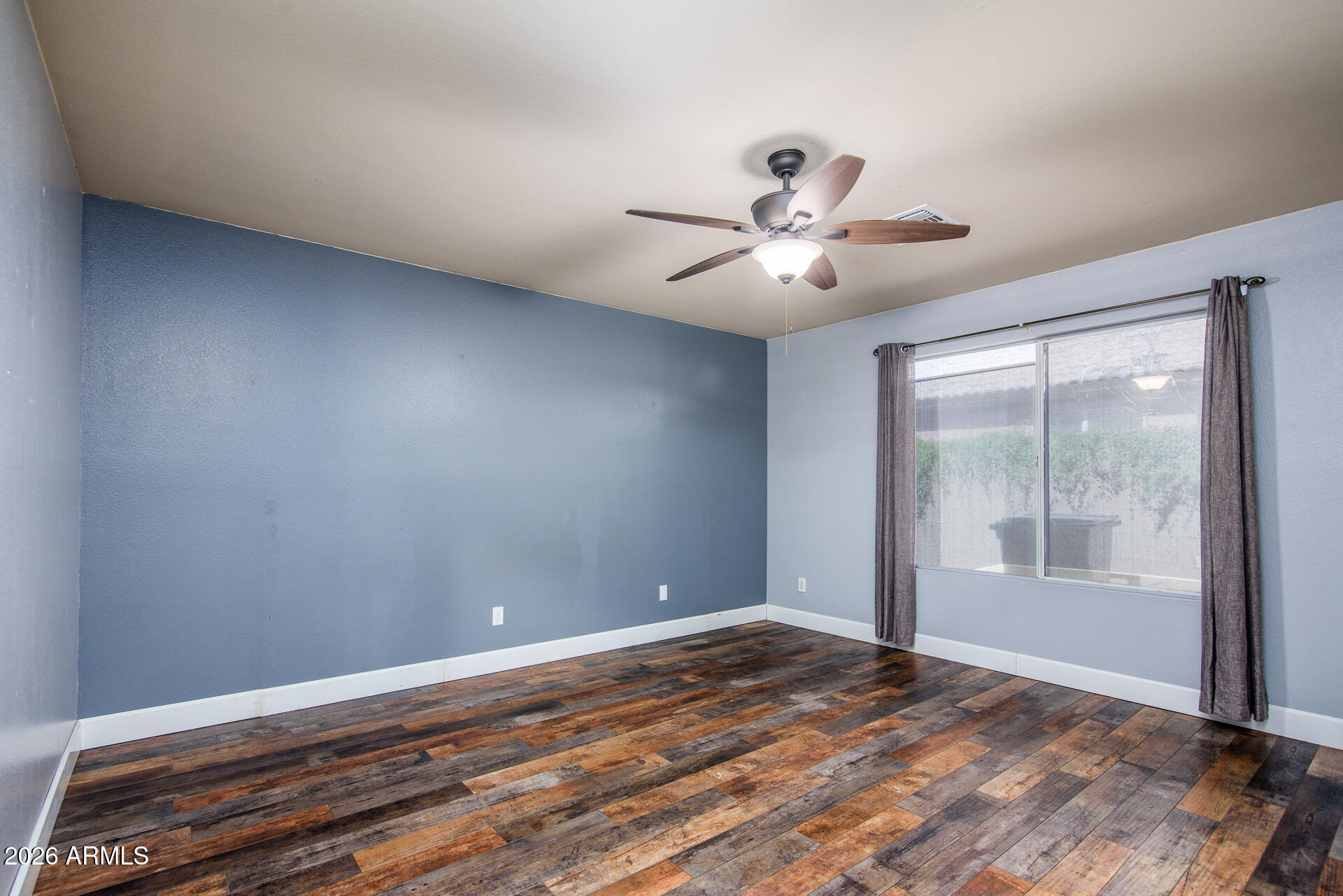 1843 West Renaissance Avenue Apache Junction, AZ 85120 - Photo 9 of 23
