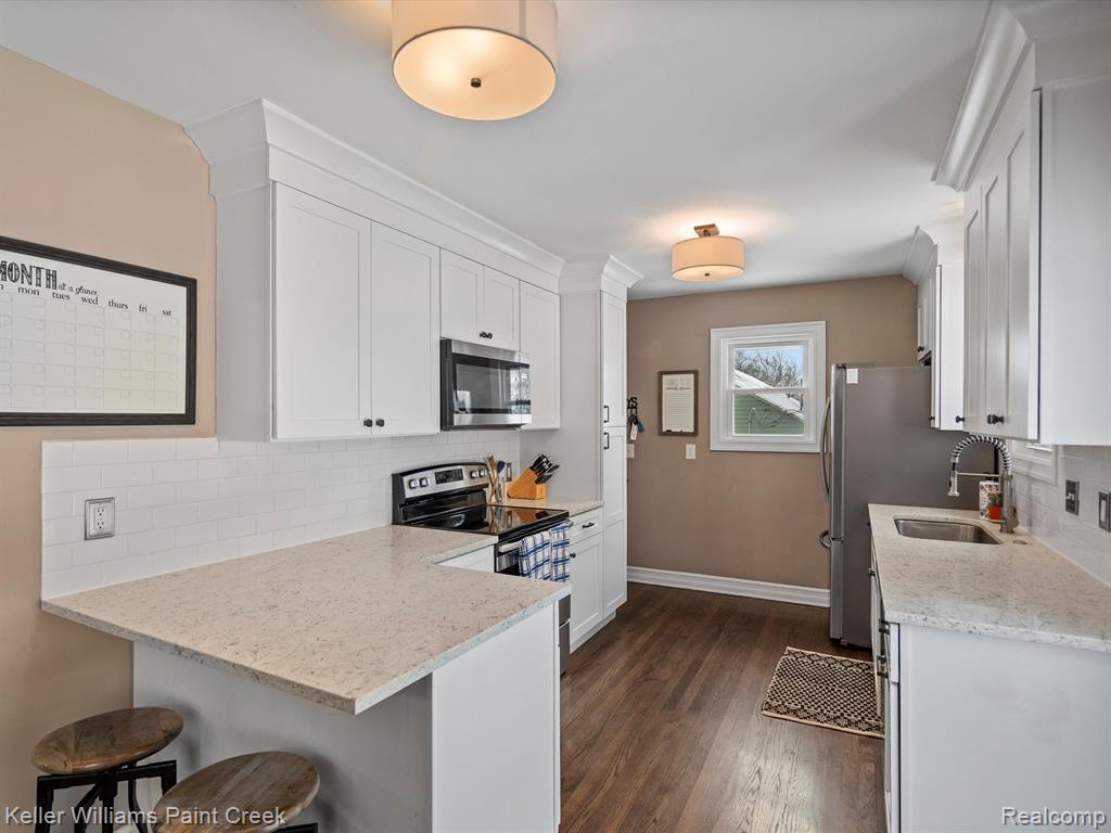 2854 York Road Rochester Hills, MI 48309 - Photo 6 of 39