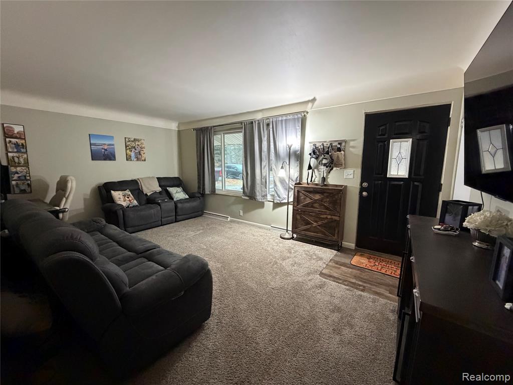 6644 Dorwood Road Saginaw, MI 48601 - Photo 14 of 18