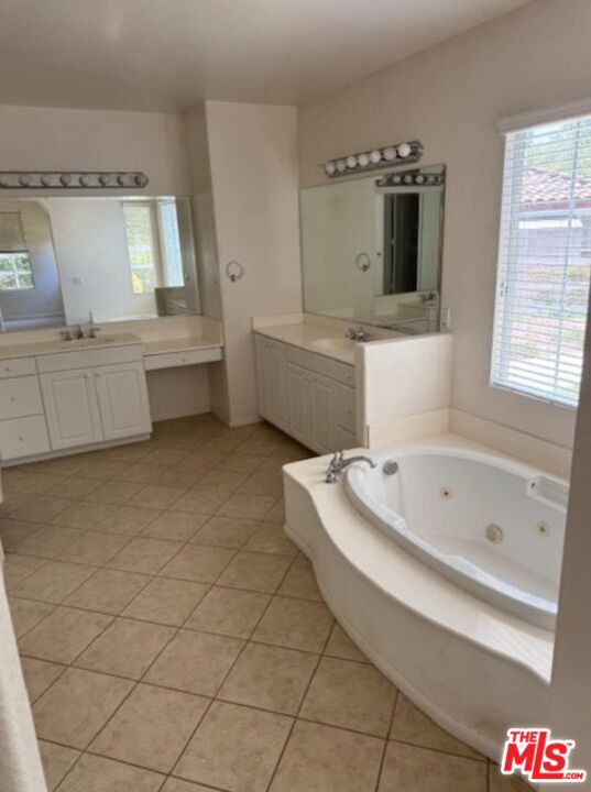 1808 Fallbrook Oaks Court Fallbrook, CA 92028 - Photo 47 of 64