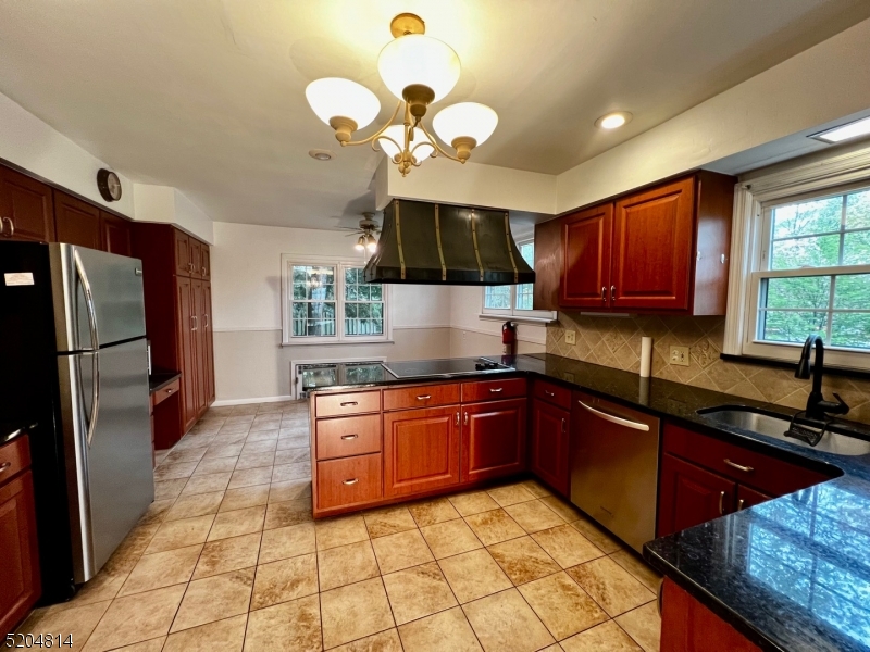 12 Hobart Gap Road Short Hills, NJ 07078 - Photo 14 of 48