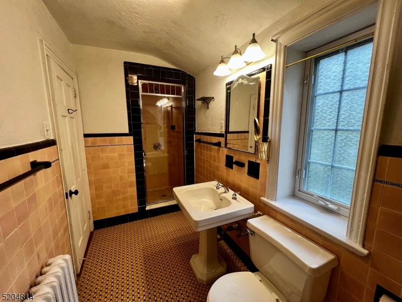 12 Hobart Gap Road Short Hills, NJ 07078 - Photo 35 of 48