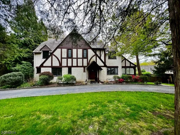 $6,400 | 12 Hobart Gap Road, Short Hills, NJ 07078