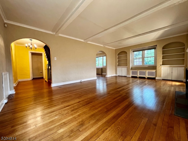 12 Hobart Gap Road Short Hills, NJ 07078 - Photo 10 of 48