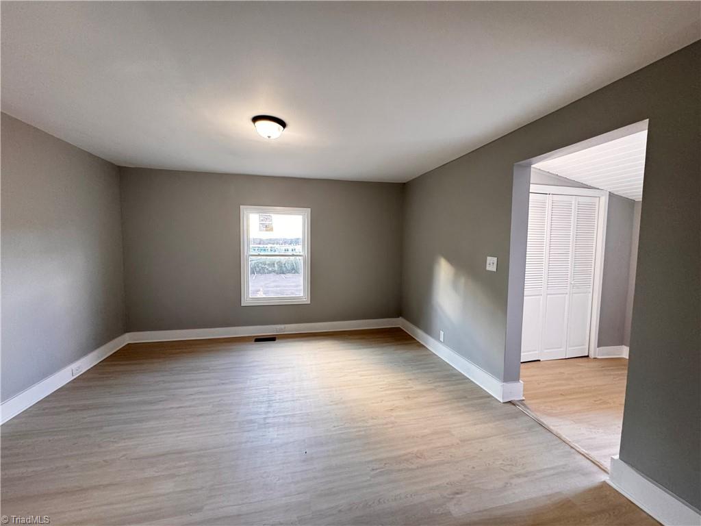 132 Oak Grove Road Elkin, NC 28621 - Photo 4 of 18