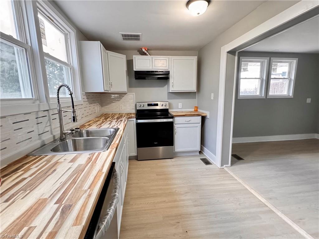 132 Oak Grove Road Elkin, NC 28621 - Photo 6 of 18