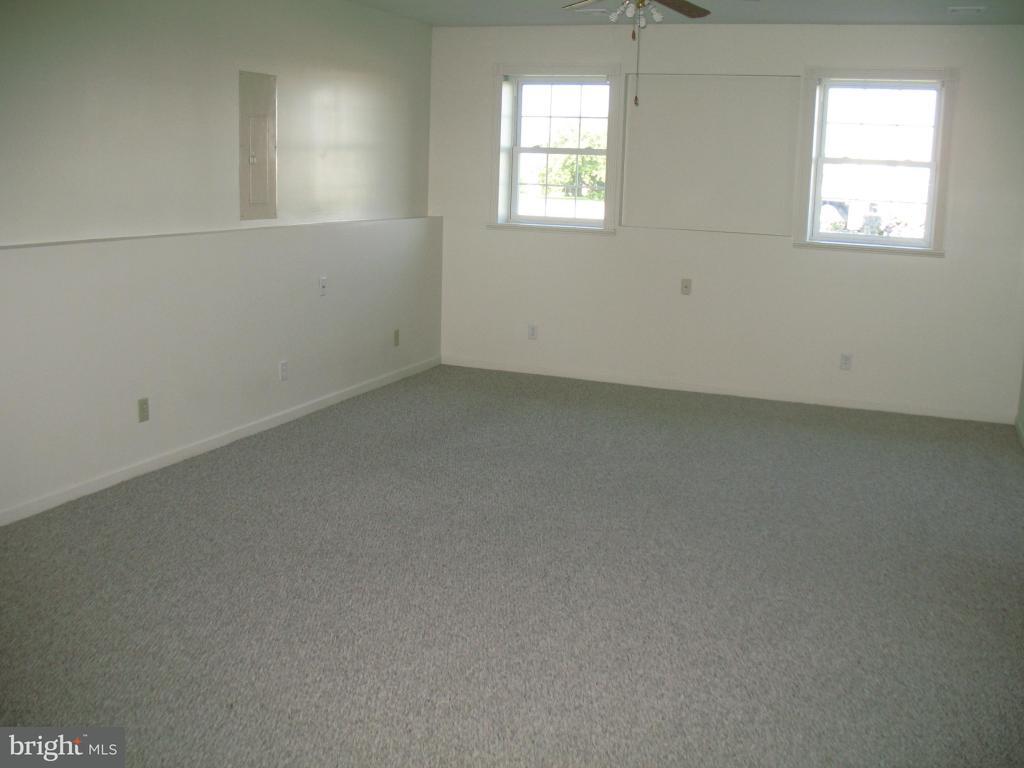 3995 Board Road Manchester, PA 17345 - Photo 14 of 16 Gallery Image 14