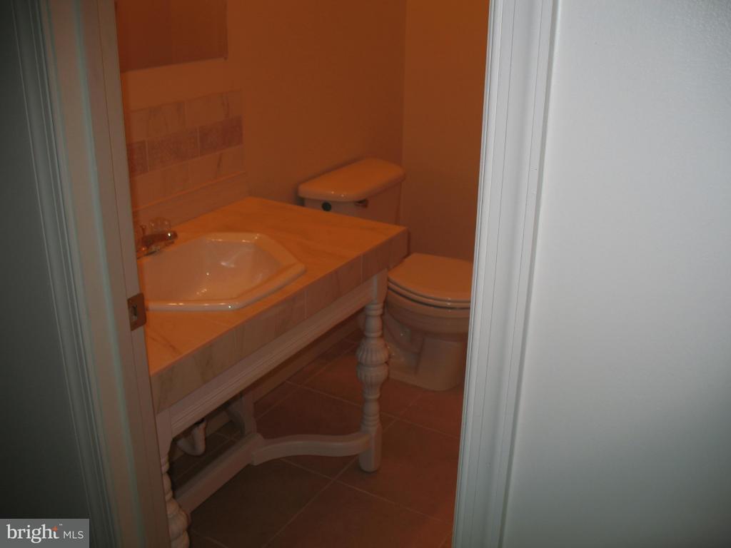 3995 Board Road Manchester, PA 17345 - Photo 15 of 16 Gallery Image 15
